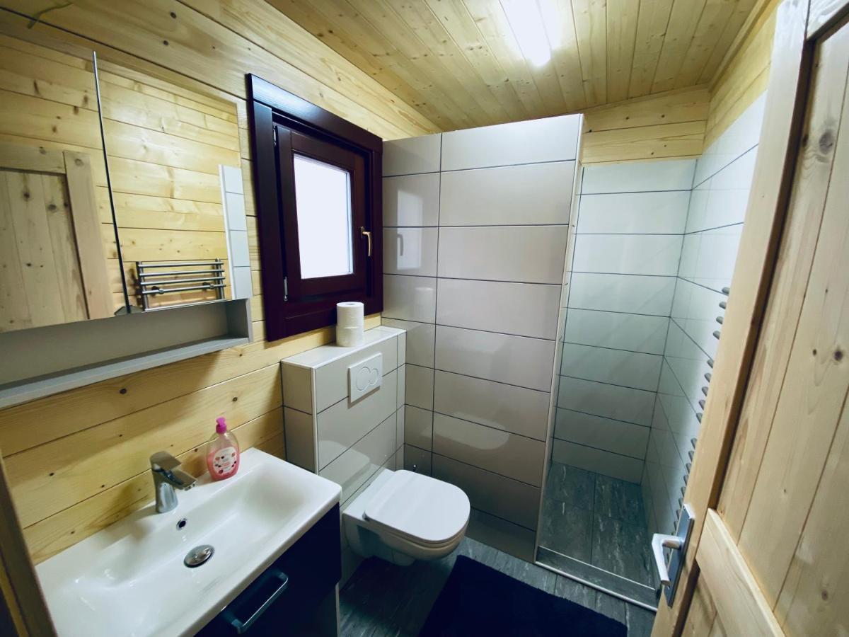 Wooden Lodge With Jacuzzi Recica ob Savinji エクステリア 写真